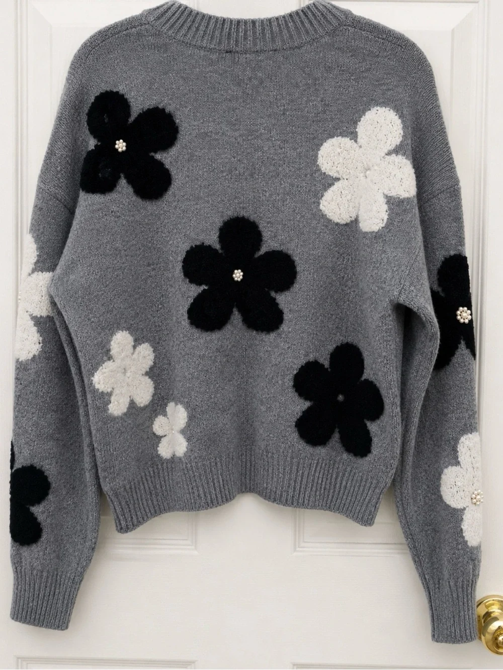 Nanette Nanette Lepore Floral Pearl Sweater Medium Gray Black White